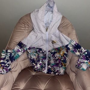 RARE Toddler Nike jacket 💐